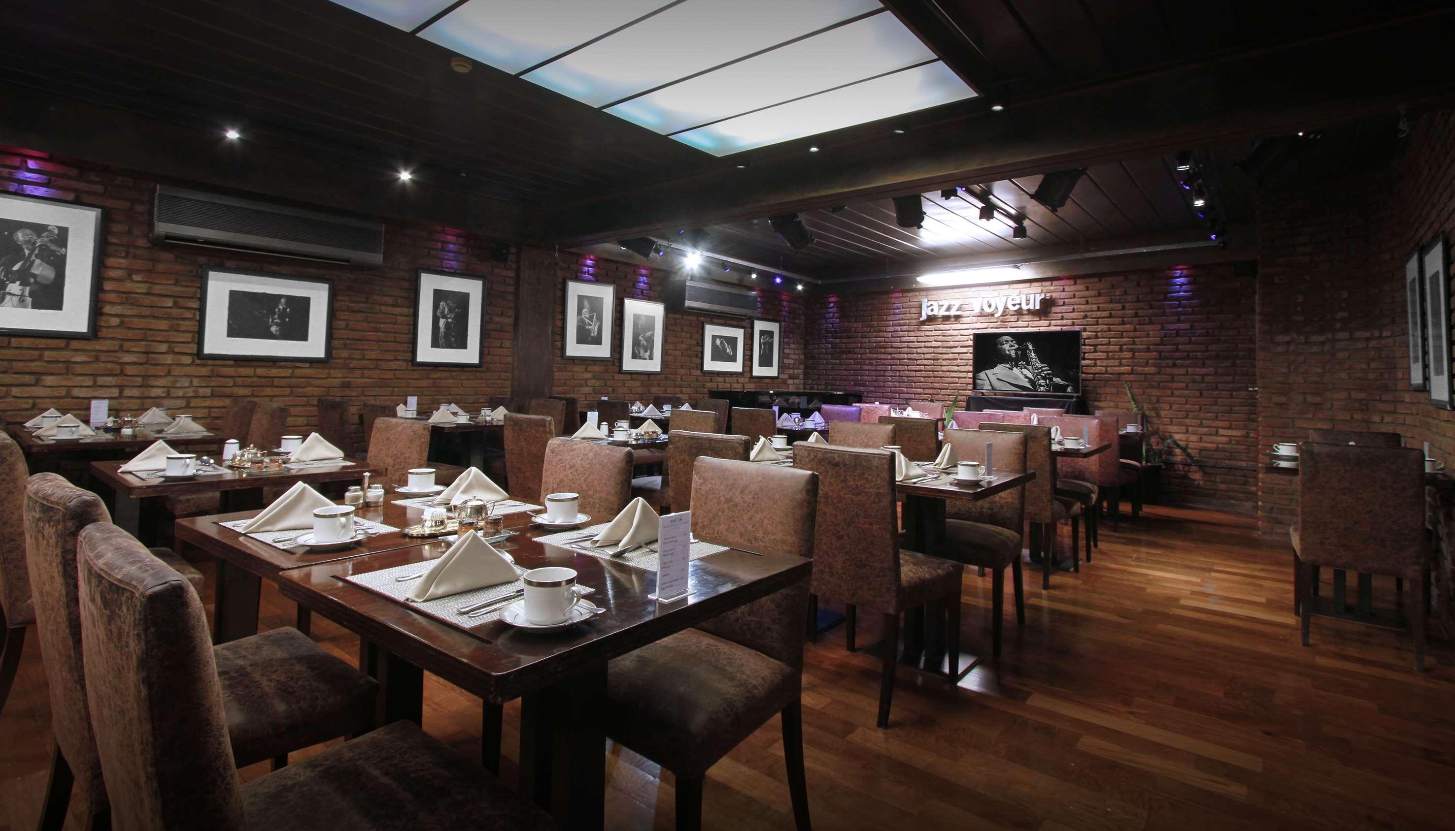 Melia Recoleta Plaza Hotel Буенос-Айрес Екстер'єр фото Interior of the restaurant